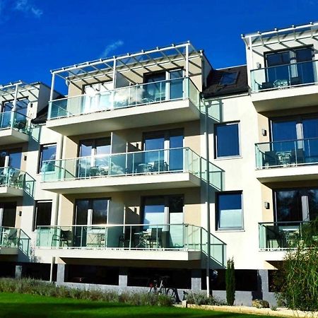 Portofino Apartman Sarvar Ngoại thất bức ảnh