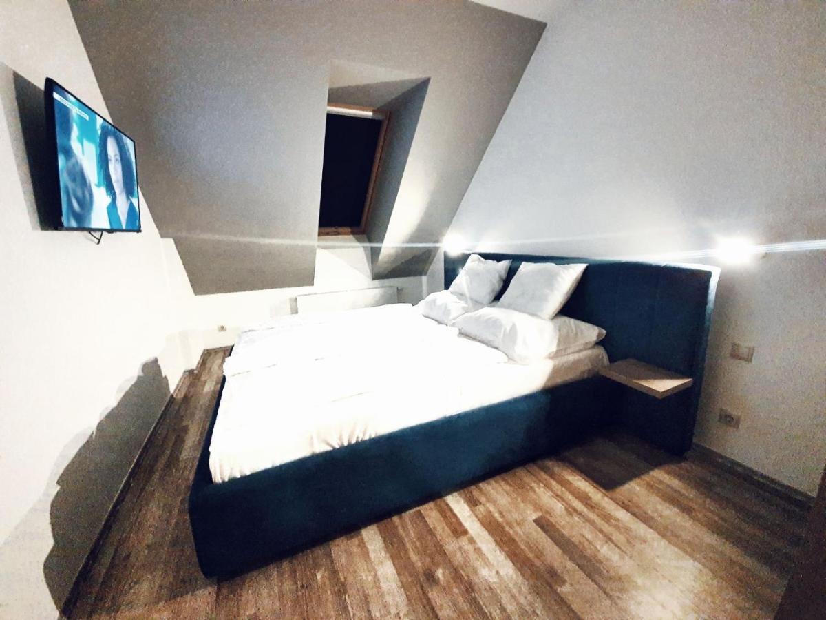 Portofino Apartman Sarvar Ngoại thất bức ảnh